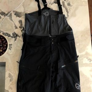 Norrona Ski Snow Pants Lyngen Drifex 3 Caviar M